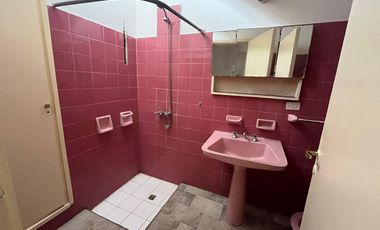 ¡¡ VDO CASA 2 DORM CON PATIO Y GARAJE A MTRS DEL CENTRO CORDOBA-CORDOBA¡¡