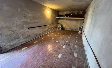 ¡¡ VDO CASA 2 DORM CON PATIO Y GARAJE A MTRS DEL CENTRO CORDOBA-CORDOBA¡¡