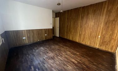 ¡¡ VDO CASA 2 DORM CON PATIO Y GARAJE A MTRS DEL CENTRO CORDOBA-CORDOBA¡¡