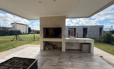 Casa en Arroyo Seco COUNTRY LA CHACRA