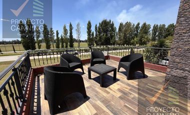 Venta de Casa en Barrio La Magdalena Canning