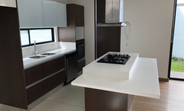 ARRIENDO o VENTA  CASA EN COTA CONJUNTO SUMMERHILL