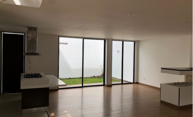 ARRIENDO o VENTA  CASA EN COTA CONJUNTO SUMMERHILL