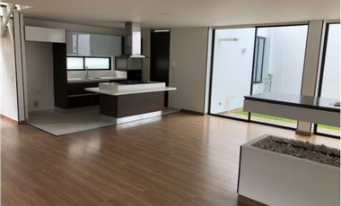 ARRIENDO o VENTA  CASA EN COTA CONJUNTO SUMMERHILL