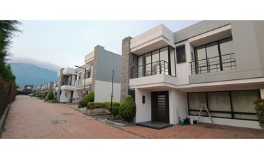 ARRIENDO o VENTA  CASA EN COTA CONJUNTO SUMMERHILL