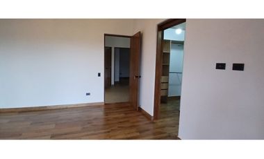 Casa campestre ubicada en el municipio de Rionegro Antioquia.