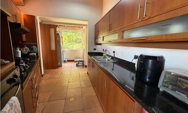 CASA EN VENTA EN EL ALTO DE LAS PALMAS ENVIGADO EN UNIDAD CERRADA