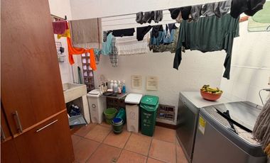 CASA EN VENTA EN EL ALTO DE LAS PALMAS ENVIGADO EN UNIDAD CERRADA