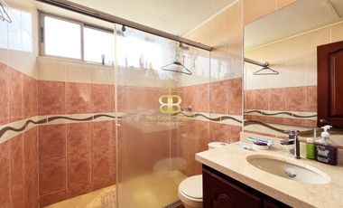 SE ARRIENDA CASA EN CHIA VEREDA TIQUIZA