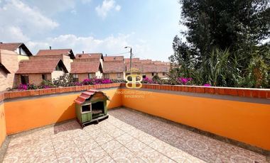 SE ARRIENDA CASA EN CHIA VEREDA TIQUIZA