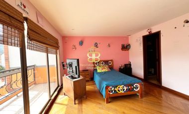 SE ARRIENDA CASA EN CHIA VEREDA TIQUIZA