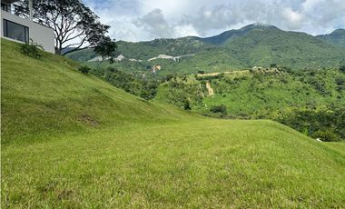 VENTA FINCA, LA SIRA  SUROESTE ANTIOQUEÑO