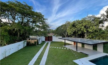 CASA CAMPESTRE EN VENTA – CARTAGO