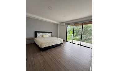 CASA CAMPESTRE EN VENTA – CARTAGO