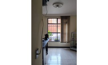 VENTA DE APARTAMENTO LA AMERICA RANGO 5 D