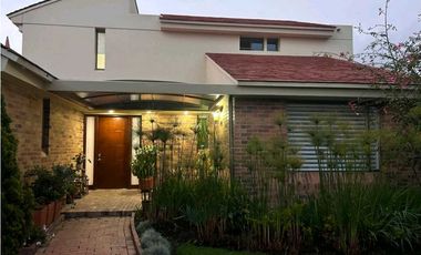 Arriendo espectacular casa en Conjunto Vizcaya en Cota