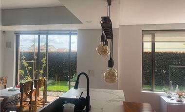 Arriendo espectacular casa en Conjunto Vizcaya en Cota