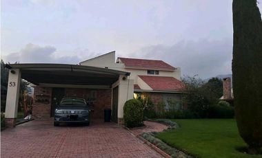 Arriendo espectacular casa en Conjunto Vizcaya en Cota