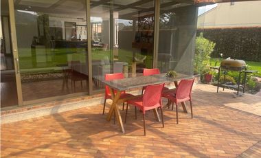 Arriendo espectacular casa en Conjunto Vizcaya en Cota