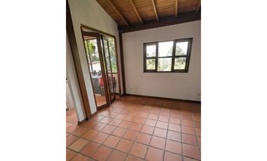 Casa Finca exclusiva con doble vivienda en Los Balsos – El Poblado