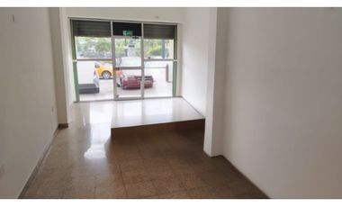 Kennedy, Local Comercial en Renta, 60m2
