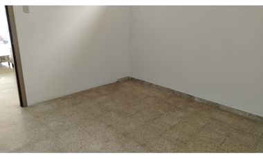 Kennedy, Local Comercial en Renta, 60m2