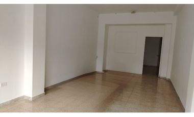 Kennedy, Local Comercial en Renta, 60m2