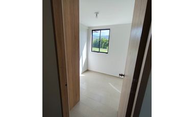 Arriendo apartamento nuevo en El Carmen- Vista espectacular