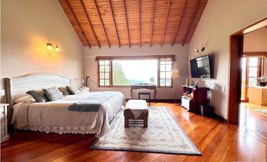 Vendo hermosa casa campestre en el Alto de las palmas