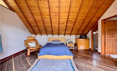 Vendo hermosa casa campestre en el Alto de las palmas