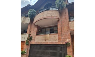 Venta De Casa En La Loma De San Jose, Sabaneta