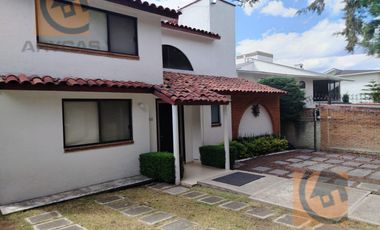 Bonita casa en Condado de sayavedra