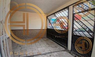 Casa en Venta en la Col. Las Brisas a 15 min. del Malecón del Puerto de Veracruz.