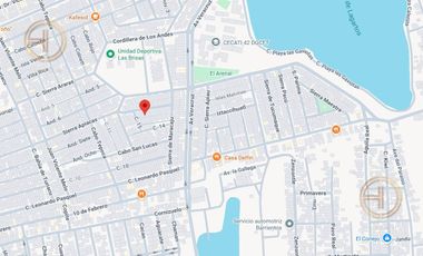 Casa en Venta en la Col. Las Brisas a 15 min. del Malecón del Puerto de Veracruz.