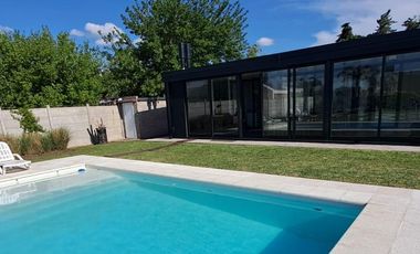 Venta Casa Roldan con pileta - Roldan Santa Fe