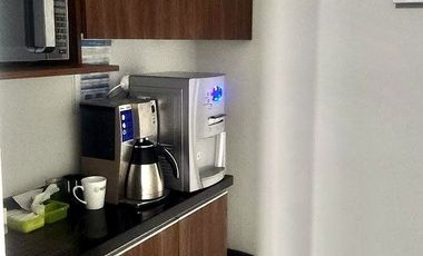 VENTA O RENTA DE EDIFICIO COMERCIAL EN VISTA HERMOSA