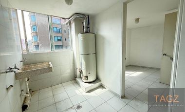 Renta departamento Bosques de Las Lomas 3 recamaras