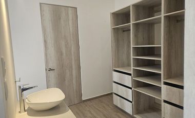 CASA EN VENTA EN CIUDAD MADERAS SUR II