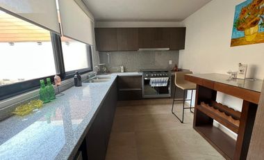 CASA EN RENTA EN ALTOS JURIQUILLA AMUEBLADA