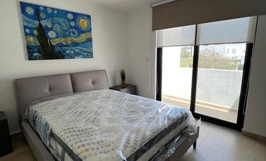 CASA EN RENTA EN ALTOS JURIQUILLA AMUEBLADA