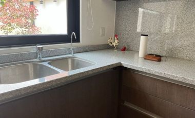 CASA EN RENTA EN ALTOS JURIQUILLA AMUEBLADA