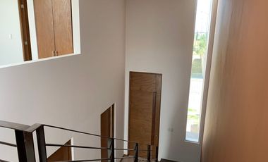 CASA EN FRACC. EL CAPULIN