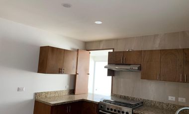 CASA EN FRACC. EL CAPULIN