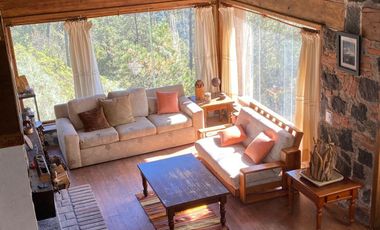 CABAÑA CON VOLCAN INCLUIDO