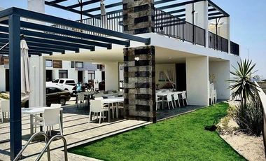 Estrena casa en venta en Fraccionamiento Zimaltá