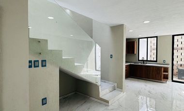 Estrena casa en venta en Fraccionamiento Zimaltá