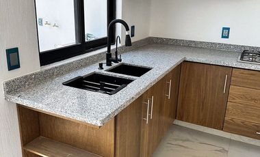 Casa nueva en venta en Zimaltá — ¡Lista para estrenar!