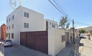 Departamento en Venta a 10 min de Plaza Bella.