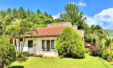 VENTA CASA EN ALTOS DEL MARIA 1139M2 CON JACUZZI TERRAZA cv