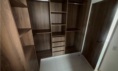SE VENDE CASA EN CONDADO DEL REY PH ALTOS DEL PARQUE DE 3 HABITACION